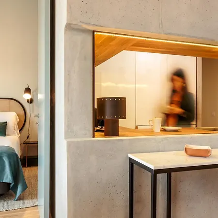 Feel Corporate Housing Campanha 05 * Порту